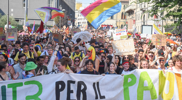 Pride, tracciato il percorso in città: Corso Vittorio resta vietato. Ecco dove sfilerà il corteo