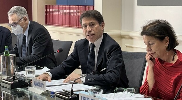 Angelo Lancellotti nuovo presidente Ance Napoli