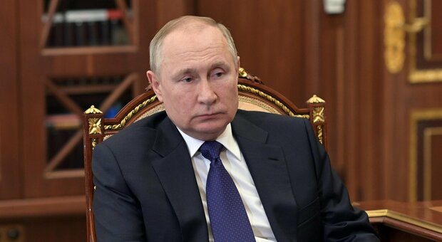 Putin ha il tumore? L'attacco all'Ucraina per il deterioramento cognitivo dovuto alla malattia