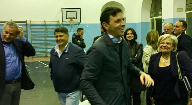 Ercolano roccaforte di Renzi, festa grande con il sindaco Buonajuto