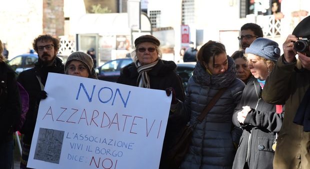Perugia, chiusa sala scommesse: troppo vicina alle scuole