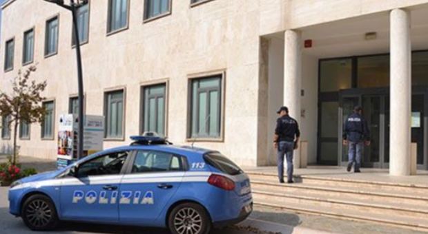 Senigallia, controlli nei punti "caldi" Tre persone arrestate dalla polizia