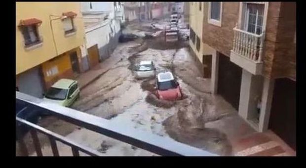 L'alluvione ad Adra, in Andalusia