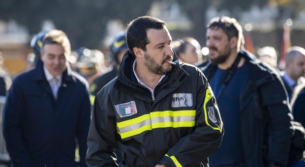 Inferno sulla Salaria, Salvini: «Vicino alle famiglie e un grazie agli eroici soccorritori»