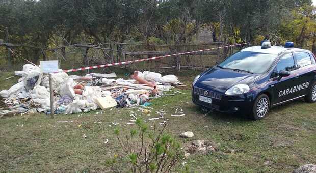 Napoli: rifiuti pericolosi da elettrodomestici, denunciati titolari di 2 attività a Caivano