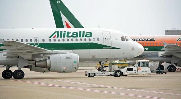 Alitalia, proseguono i voli Covid-free tra Roma e Milano