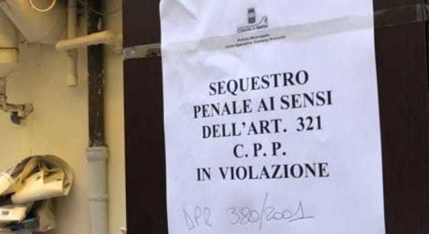 Blitz della polizia municipale a Napoli, bloccati quattro parcheggiatori abusivi