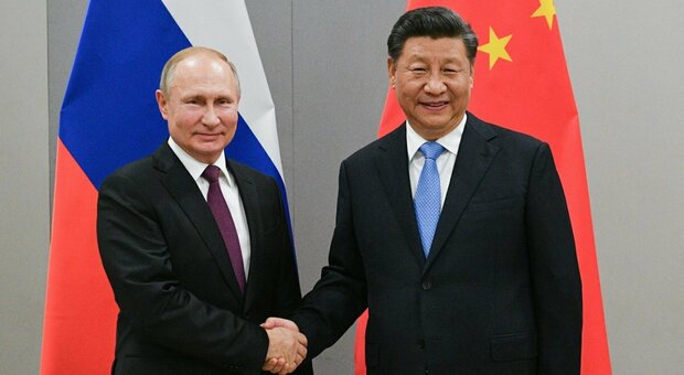 «Cina pronta a dare assistenza militare alla Russia in Ucraina»: gli Usa avvertono gli alleati