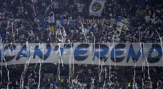 Cori anti-Napoli, Multa di 30mila euro all'Inter. Chiusa la curva del Verona per razzismo