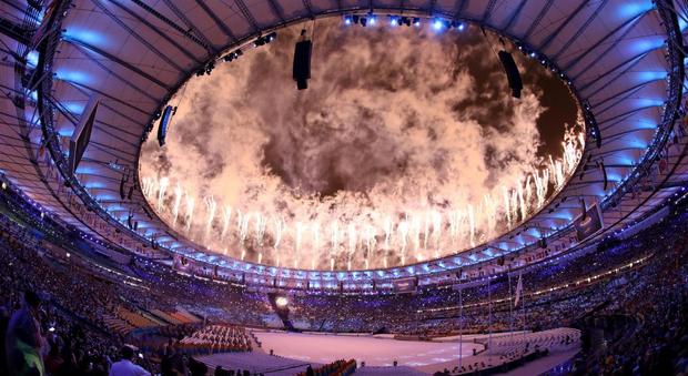 Rio 2016, grande festa di chiusura al Maracanà. 28 medaglie per l'Italia, Usa oro nel basket