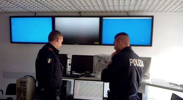 Ancona, falsi attestati di lingua per il permesso di soggiorno: 20 denunce
