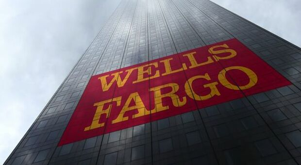Wells Fargo, utili trimestrali più che dimezzati