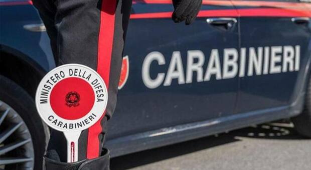 Pusher arrestati dai carabinieri con due chili di hashish