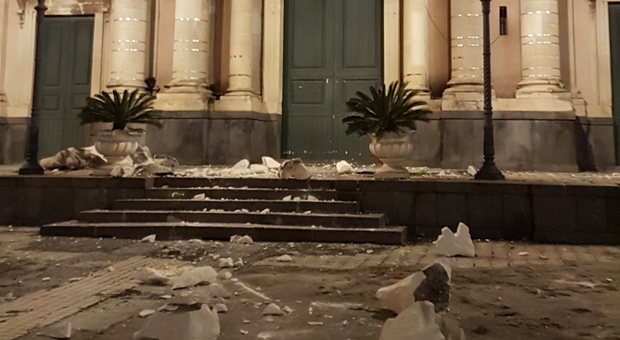 Terremoto Catania, salvo per miracolo un 80enne: il bilancio dei feriti