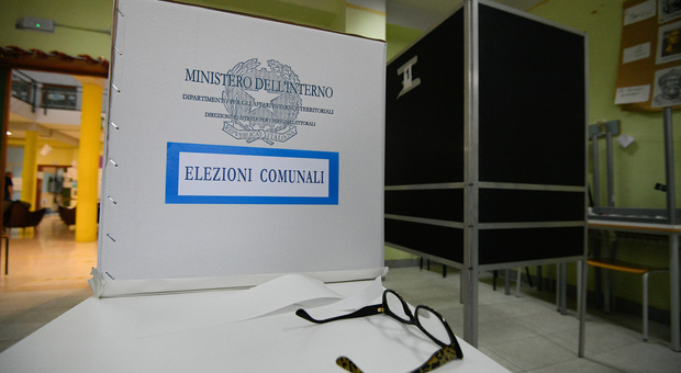 Le altre sfide nei comuni: Umbertide al ballottaggio, a Corciano ce la fa Pierotti, confermati Michelini (Monte Santa Maria), Pasquali (Passignano) e Gareggia (Cannara), ribaltone a Trevi.