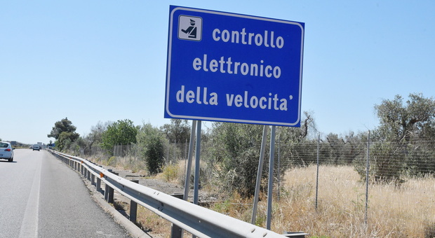 Autovelox di Trepuzzi, annullata una multa: «Il Comune non può installare gli apparecchi sulle Statali»
