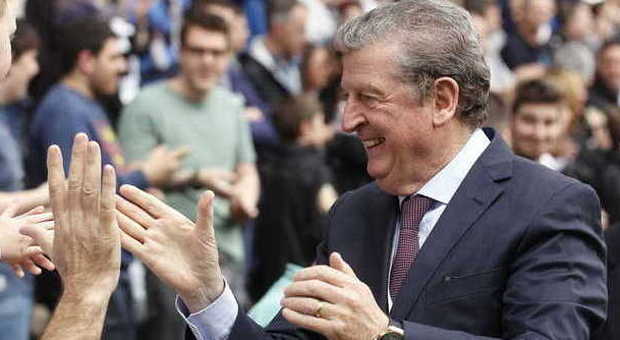 Hodgson ci ripensa: niente mogli dei calciatori durante il ritiro Mondiale