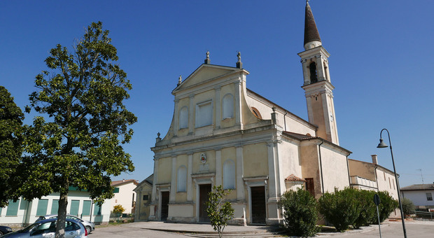 La chiesa di Cavazzana di Lusia