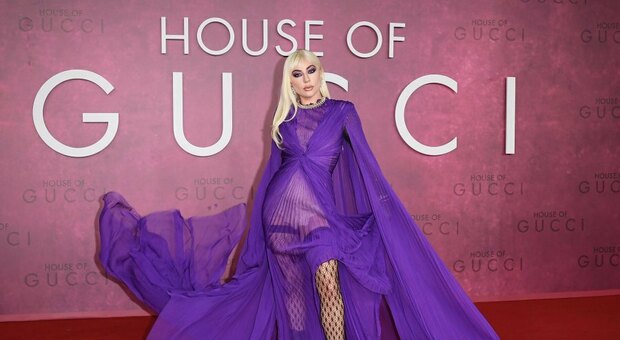 Lady Gaga alla prémiere londinese di "House of Gucci"