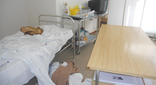 Messina, aggredita e palpeggiata in guardia medica: 45 minuti di terrore per una dottoressa