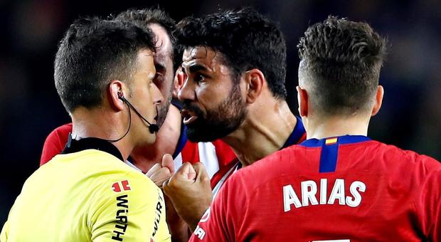 Insulti all'arbitro, 8 giornate di squalifica a Diego Costa