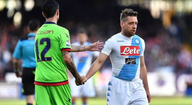 Napoli, Sarri convoca tutti i calciatori: rientra Giaccherini, out solo Tonelli