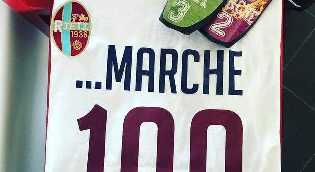 Rieti, Marcheggiani a quota 100 gol: «Ora spero di segnare all'Atletico»