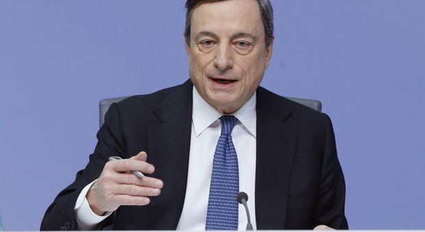 Draghi conferma la politica espansiva: «Pronti ad aumentare il Qe se necessario»