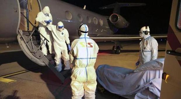 Ebola, medico italiano positivo al virus Sarà ricoverato all'ospedale Spallanzani
