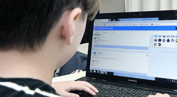 Lezioni virtuali e didattica online: un tipico giorno di scuola ai tempi del coronavirus