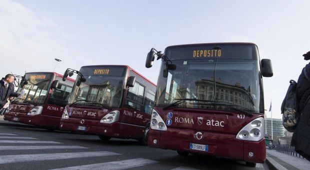 Roma, trasporti, sciopero rinviato: lunedì bus e metro regolari