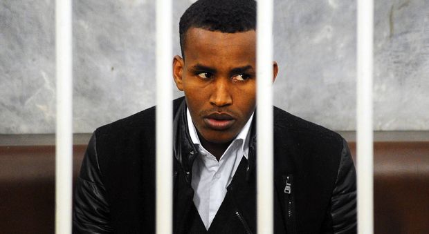 Osman Matammud, 23 anni, nella gabbia della Corte d'Assise (Fotogramma)