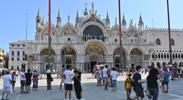 Turisti a San Marco