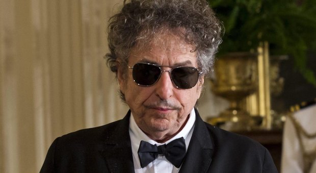 Bob Dylan snobba pure l'incontro tra Obama e i vincitori del Nobel