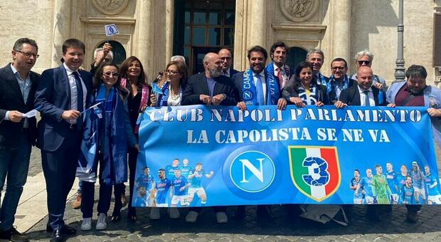 La festa scudetto del Napoli Club Parlamento