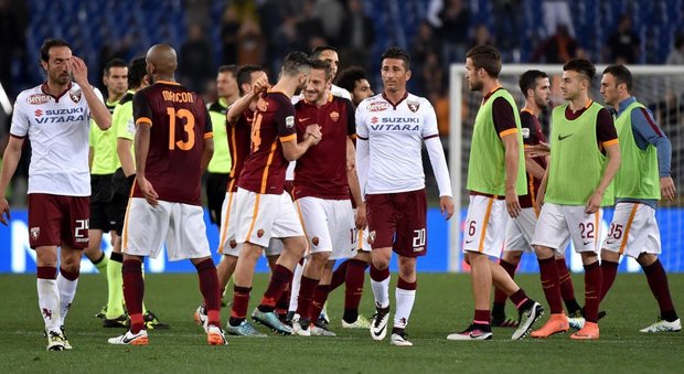 Roma-Torino: Nainggolan dà energia, Emerson un disastro, Totti da 10 e lacrime in tribuna