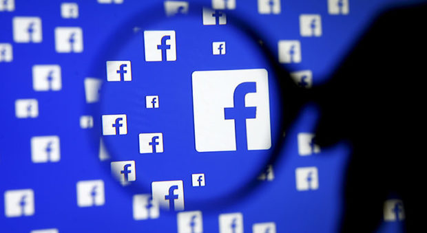 Facebook a caccia di fake news in 17 paesi: un algoritmo scopre video e foto sospetti