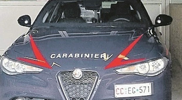 Belforte del Chienti, ubriaco insulta i carabinieri durante i controlli: stop ai domiciliari, torna in carcere