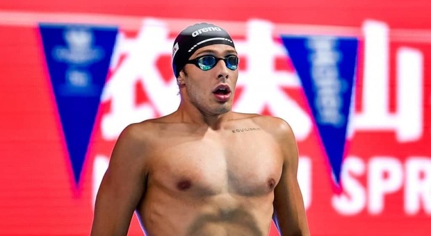 Nuoto, assoluti di Riccione: il pugliese Marco De Tullio vince i 400 metri stile libero e guadagna il pass per i Mondiali in Giappone