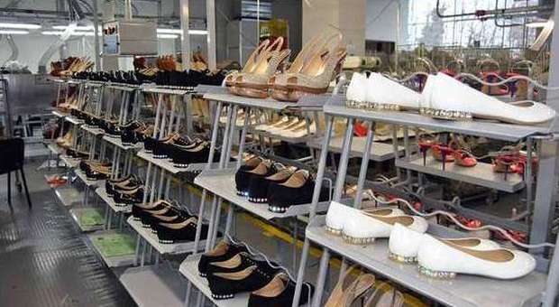 Imprenditori cinesi nelle Marche per promuovere l'export calzaturiero