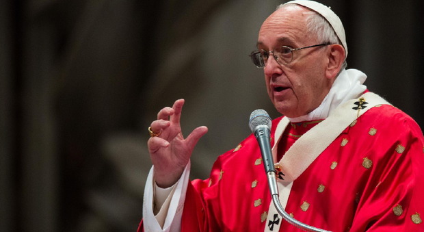 Il Papa: «Sfruttare i lavoratori è un peccato mortale, “sanguisuga” chi approfitta dei poveri»