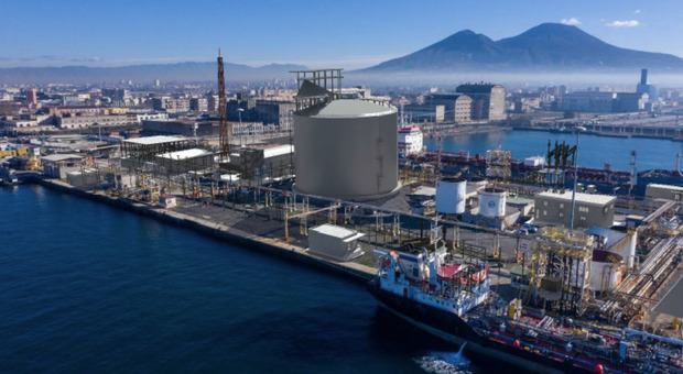 Napoli, impianto Gnl nel porto: municipalità contraria al progetto