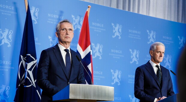 Stoltenberg: "Possibile che a luglio si decida l'adesione della Svezia alla Nato"