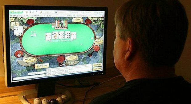Civita Castellana, giocatrice di poker online vince 200 mila euro. «Ci ristrutturerò la casa»
