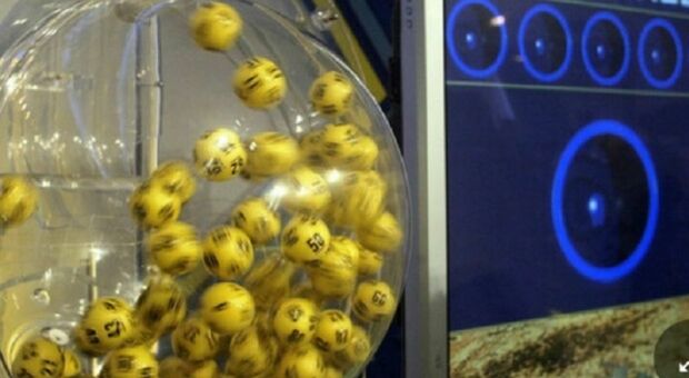 Lotto, SuperEnalotto e 10eLotto, le combinazioni e i numeri vincenti dell'estrazione di oggi, sabato 20 maggio