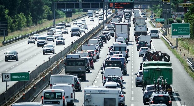 Rientro dalle vacanze all'insegna del traffico: previsti 11 milioni di veicoli in strada per l'ultimo weekend di agosto