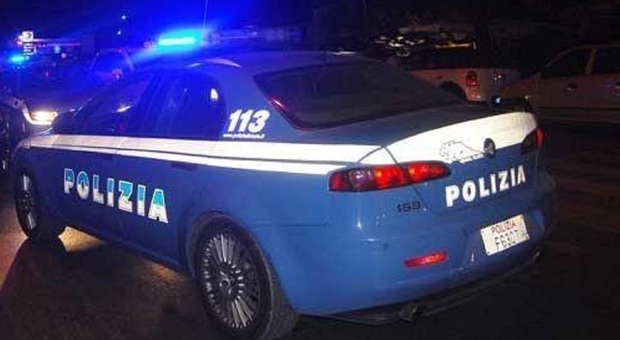 Violento alterco in famiglia a Fano, nel quartiere Sant'Orso: giovane accoltella il padre