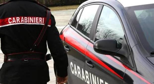 Minaccia carabinieri per cambio orario dell'obbligo firma: arrestato