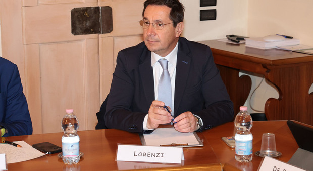 Il sindaco Gianluca Lorenzi