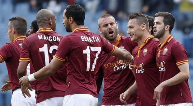 Roma-Parma 4-2: giallorossi straripanti Gervinho, Totti, Pjanic e Taddei lanciano la squadra in Europa